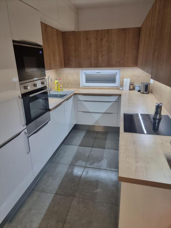 Konig Mikulov Villa Luaran gambar